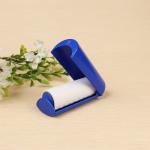 Foldable paper mini lint roller