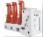 Three Poles 12KV Vacuum Circuit Breaker Outdoor Vacuum Circuit Breaker