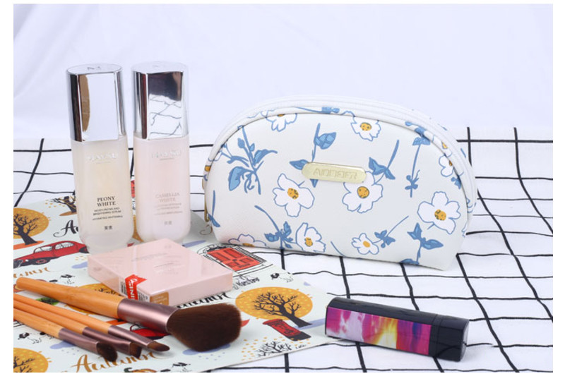 Wholesale Fashion Mini Makeup Bag Travel Small Cosmetic Bag Beauty