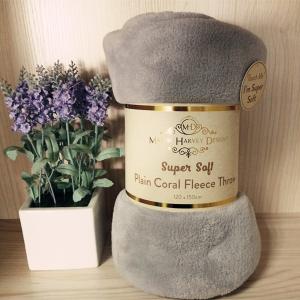China Polyester Super Soft Plain Coral Fleece Throw Blanket For Hotel / Office Customized Size factory