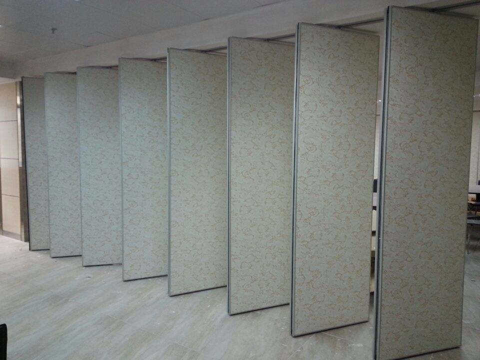 MDF Bi Fold Doors Flexible Folding Partition Walls Interior Position