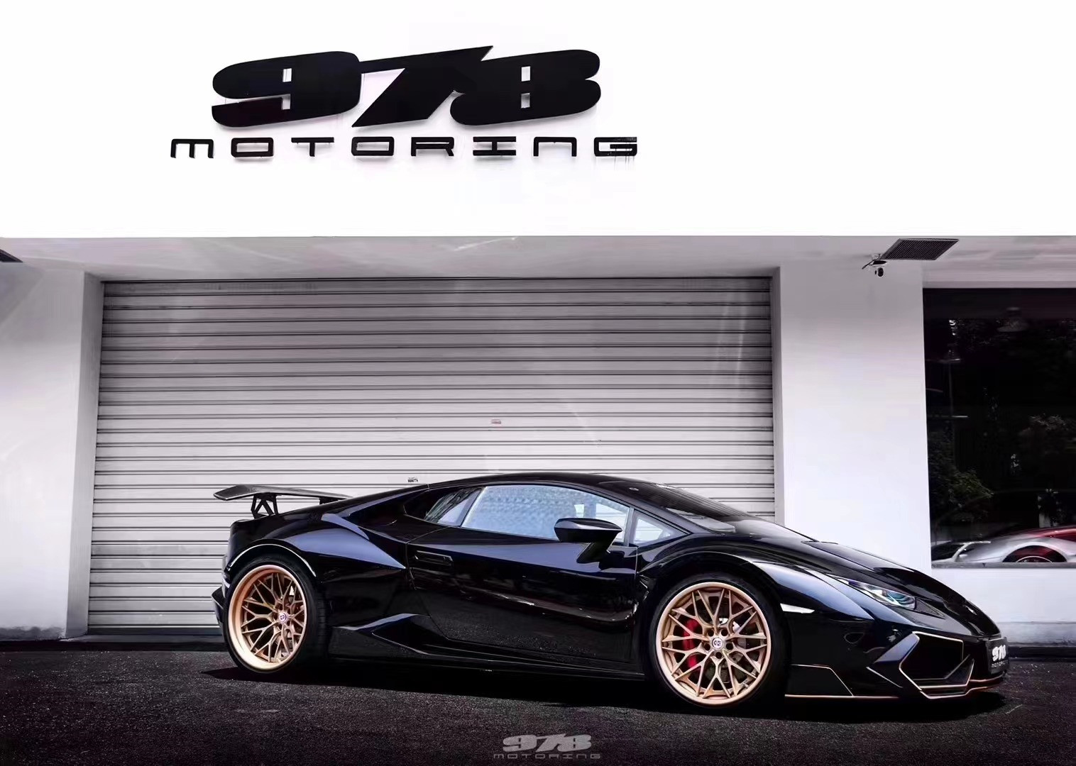 For Lamborghini LP580 LP610 Carbon Fiber Widebody Kit LP580 LP610 Upgraded PD-style Front and Rear Bumper Spoiler Widebody