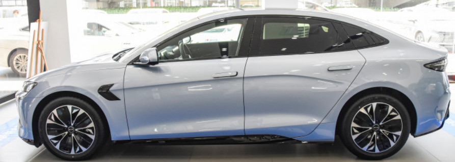 BYD Searl 2022 700km long range RWD version Pure Electric Medium 4 door 5 seat car