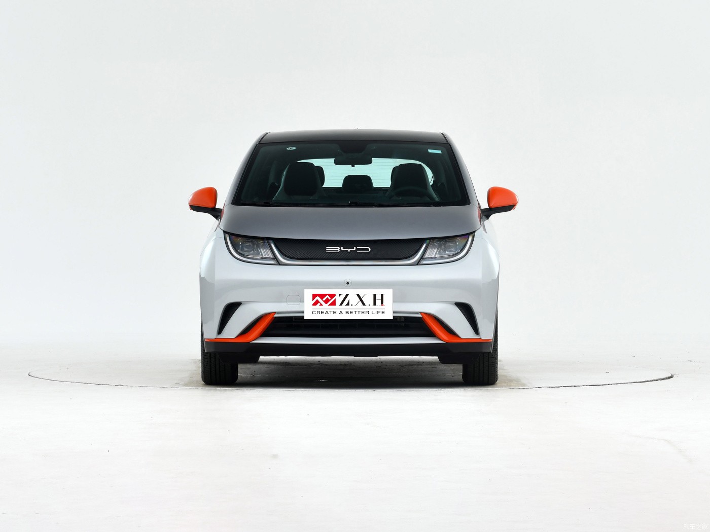 High-speed electric hatchback BYD Dolphin left direction disk large space five door five seat new car with a range of 405 km