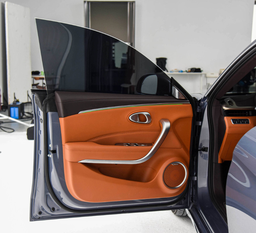 ORA Lightningmao 2022 600km Four Wheel Drive High Performance Electric Sedan
