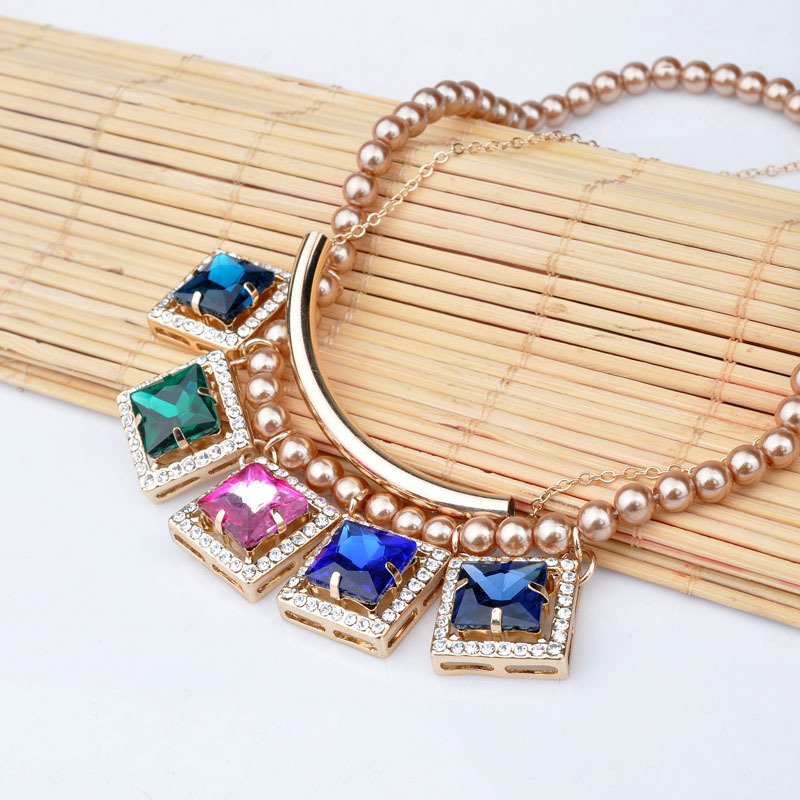 latest design gold plated chain fashion pendant necklace