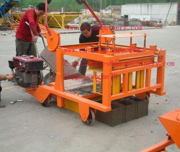 Mobile Diesel Concrete Block Making Machine 4-45 no Electric Concrete Brick