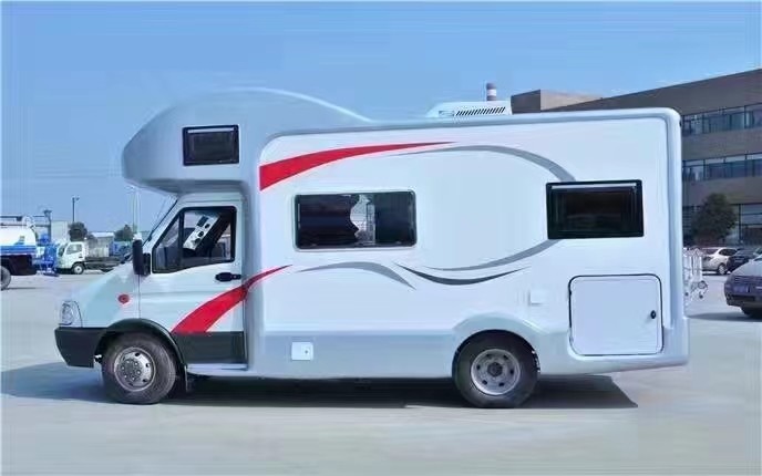 Luxury Travel Trailer With Engine 170hp IVECO Motorhomes Caravan OE NO OEM Service Customized