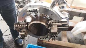 China DN350 Pipe Beveling Machine 14in Portable Pipe Cold Cutting factory
