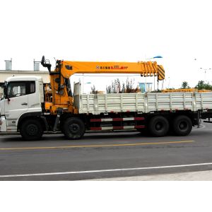 16 Ton Telescopic Boom Truck Mounted Crane With 80 L/min , Heavy Duty