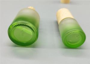 China Empty Small 15ml Cosmetic Glass Bottles Lotion Gradient Perfume With Wooden Cap factory