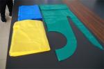 Colorful Disposable PE Apron Flat Packed , Plastic Kitchen Aprons OEM Service