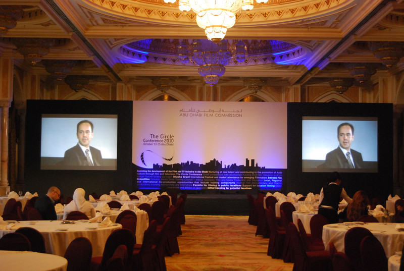 Full Color Indoor Rental LED Display P3.91mm Intelligent Fast Lock Easy Maintenance