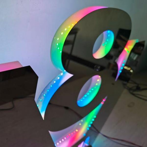 Exterior Led Truck Letters Front Logo Light Grille Badge Led Back Lit Letter 3D Custom Truck Light Board