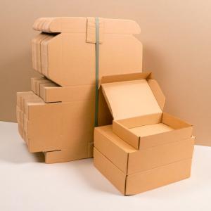 China Custom Size Kraft Paper Folding Packing Box factory