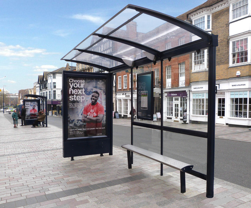 Galvanized 304# SS 24h Bus Stop Shelter With T8 Tube Backlit