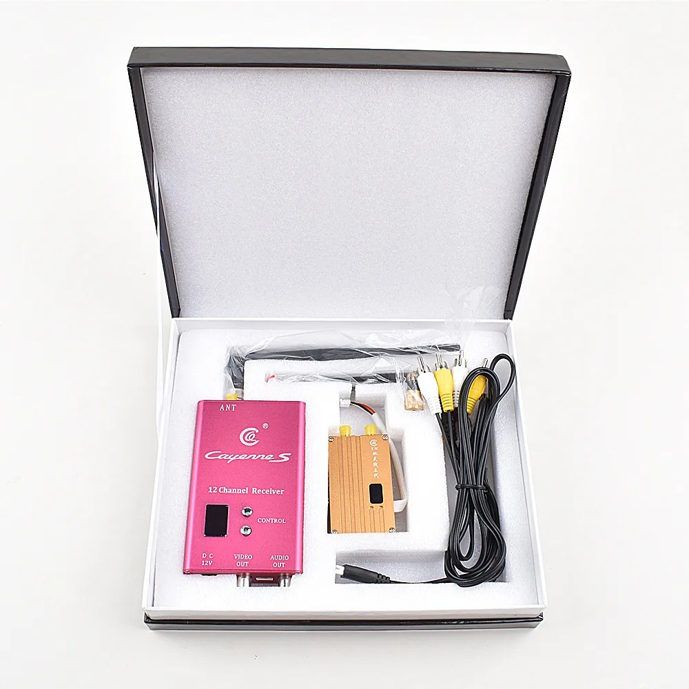 High Power 1.2Ghz 8W LOS UAV / FPV Wireless Video Transmitter and Receiver for Drones Private Mold 6 Channels