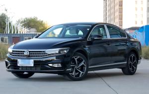 China Volkswagen Magotan 2023 2 Million Commemorative Edition 330TSI DSG 4 Door 5 Seats Sedan Car factory