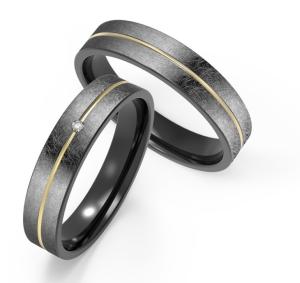 China Frosted Black Titanium Ring Jewelry With K Gold Single Ring Set Zircon Couple Ring factory