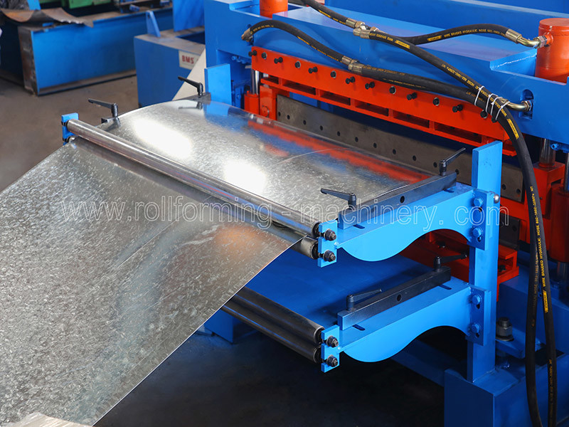 Shaft 95mm Thickness 0.8 0.9mm Steel Deck Roll Forming Machine