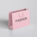 Christmas Paper Gift Bag with Your Own Logo Made of Ivory Board and Customized