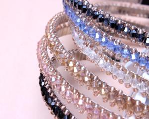 China Glitter Polychrome Dance Wear Accessories Cercle Decorative Hair Pins For Children factory