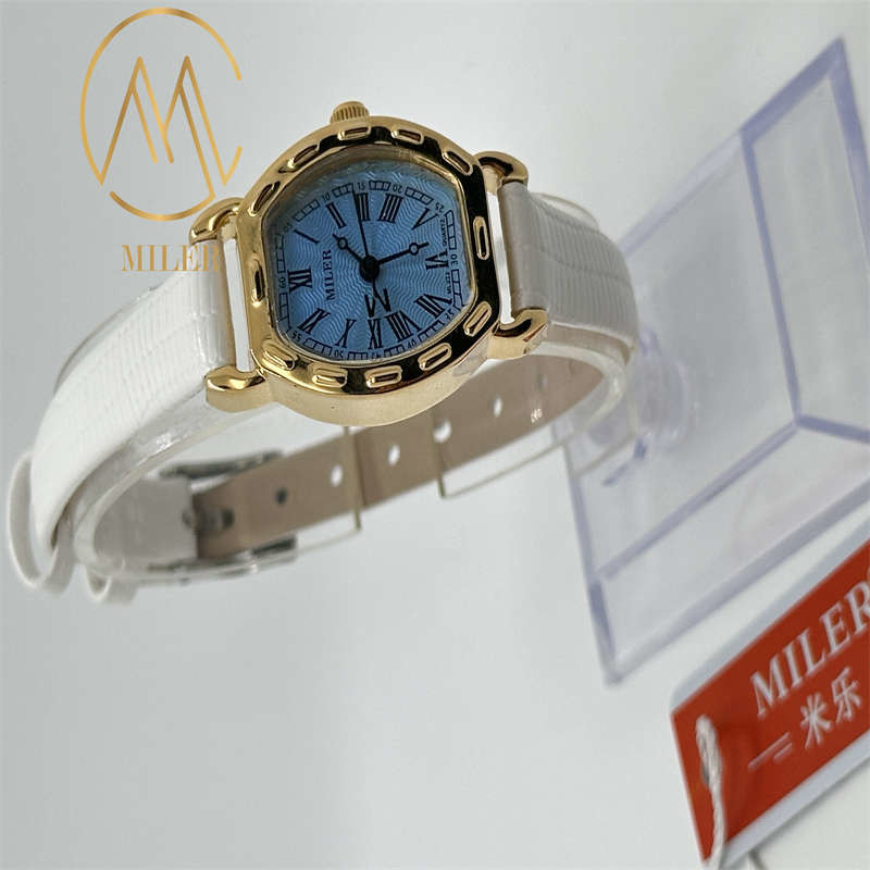 Timeless Elegance Leather Strap Quartz Watch Woman Watch