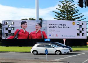 China Waterproof IP65 Large Outdoor LED Advertising Screen 6000cd/sqm factory