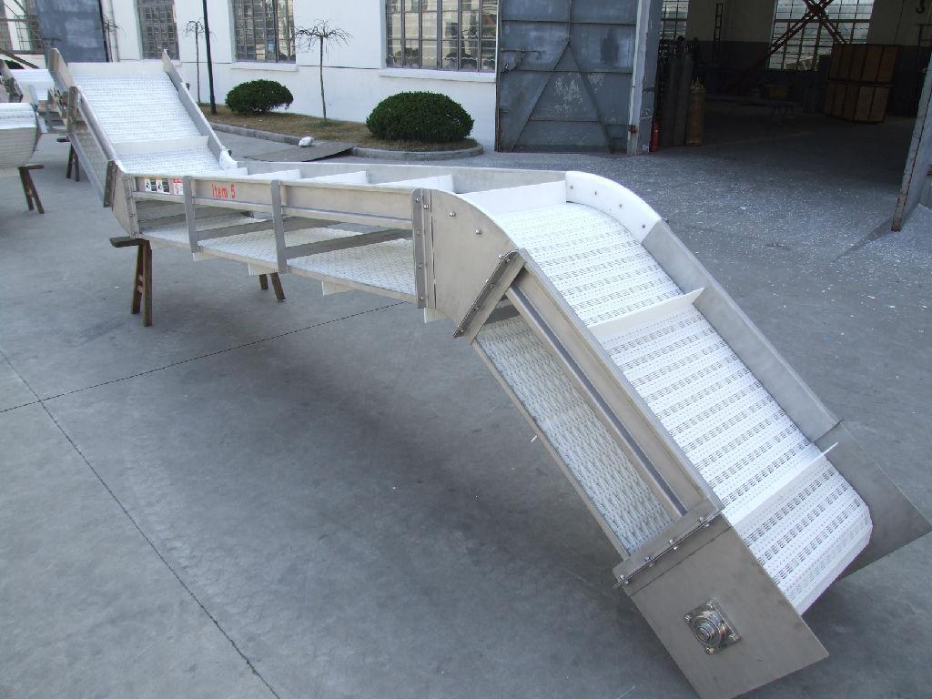 Hot Selling Plastic Mesh Belt Lifting Conveyor Food Transportation