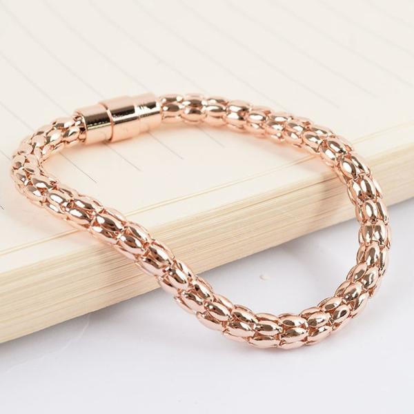 Custom Luxury 18K Gold and Rose Gold Jewelry Gold Engraved Stainless Steel