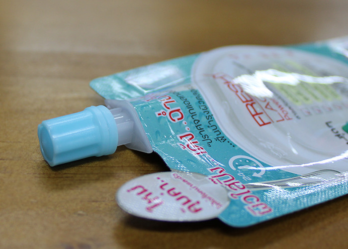 Little Fluidway 5mm Plastic Spout Caps With Colorful Lid For Laminated Bag