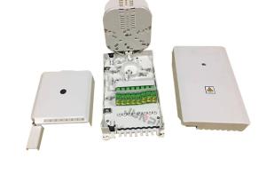 China Outdoor 8 Core FTTH Fiber Optic Distribution Box 1 In 8 Out PC ABS White Color factory