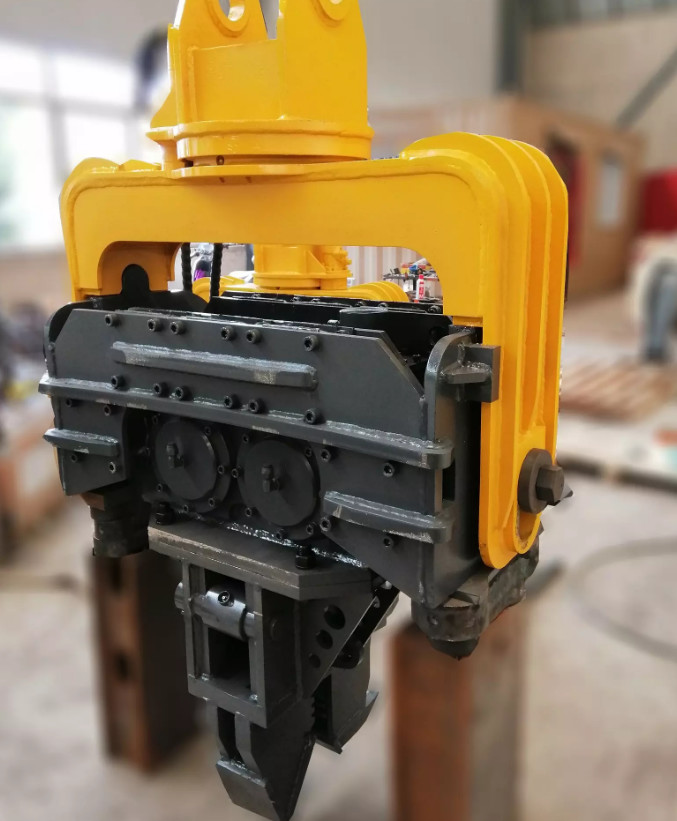 20 Ton Excavator Pile Hammer Driver Attachment 1.2m3 Loading Capacity