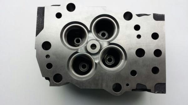 Cummins KTA19 KTA38 Cylinder Head 3811985 3811981 3646324 3640321 3081070