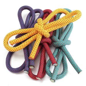 China YILIYUAN Adjustable Nylon Braided Rope Halter Lead for Farm Horse in Customized Color factory