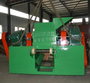 China Two Shaft Rubber Tyre Shredding Machine Easy To Operate factory