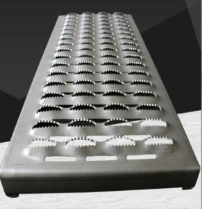 China Heavy Duty Grip Strut Perforated Metal Plank Grating factory