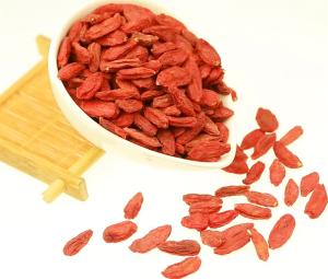 China 2018 new crop goji berries 100% natural wolfberry BCS Certificated Organic Goji Berries From Ningxia Manufacturer factory