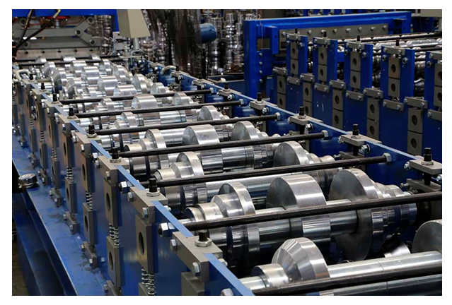 Hydraulic Automatic Steel YX62-490 Klip Lok Roof Panel Roll Forming Machine