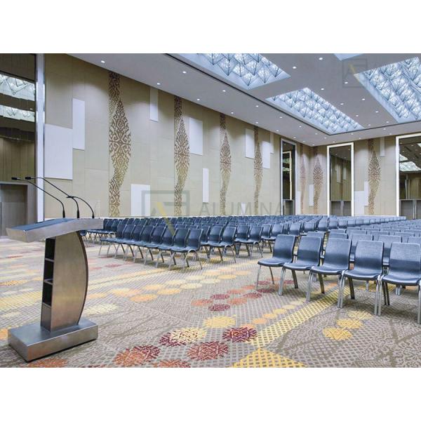 China Movable Partition Wall Operable Wall with Galvanized Square Tube Keel Veneer Finish and MDF Magnesium Board factory