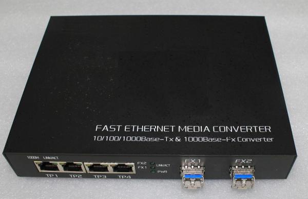 2 Port Gigabit SFP 4 Port Tp Fiber Optic Switches Ethernet Supports UTP VLAN
