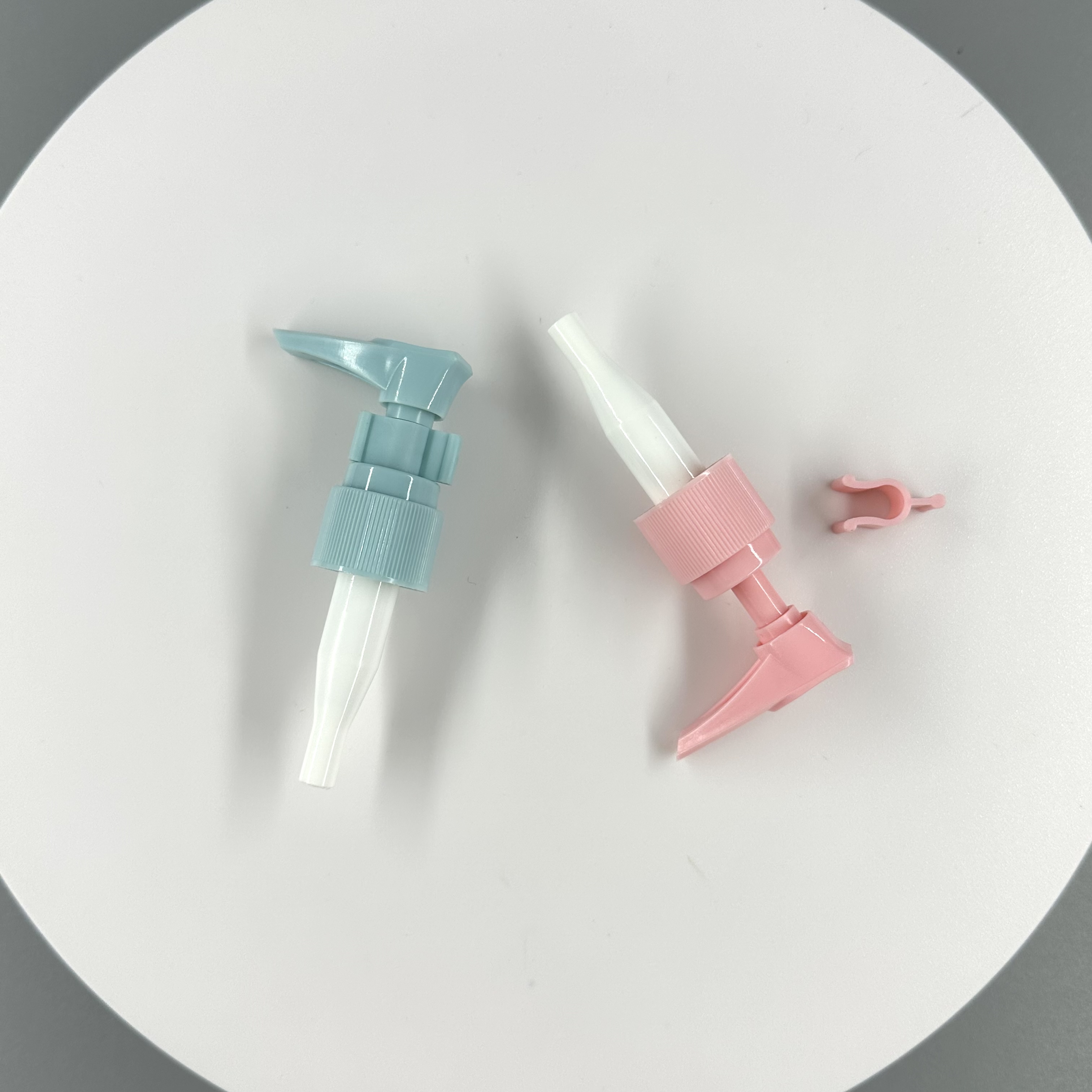 Smooth Ribber Aluminium Closure 24/410 Lotion Pump for Cosmetic Bottles and Durable