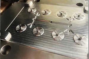 China Transparent and White Medical Mold Design 3D/2D for Moldmaster Hot Runner Systems factory