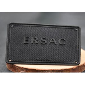 China Twill Woven Fabric Heat Transfer Labels Customised With Printed Silicone Logos on sale