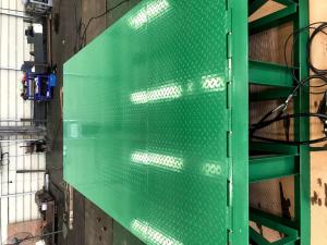 China Movable Lip 800mm Telescopic Loading Dock Leveler factory