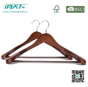 China Betterall High-end Custom Beech Wooden Coat Hanger factory