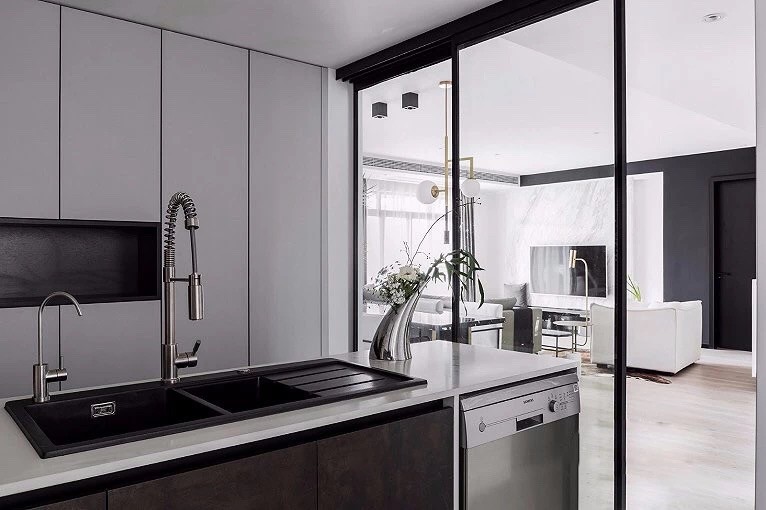 Polishing 6060 T8 3mm Soundproof Aluminum Alloy Door