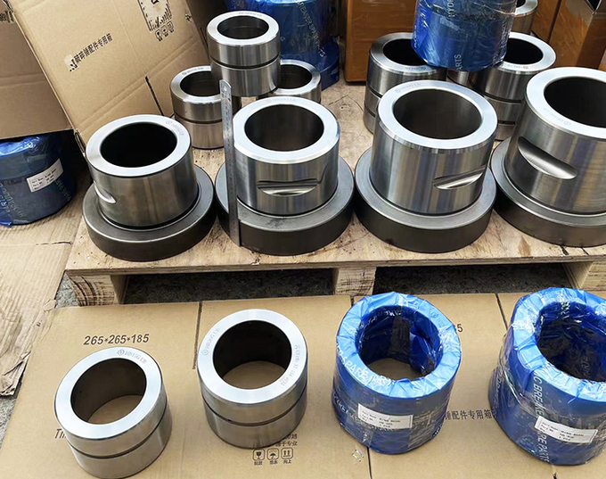Hydraulic Breaker Spare Parts HB15G Breaker Upper Bush Furukawa Inner Bushing 0