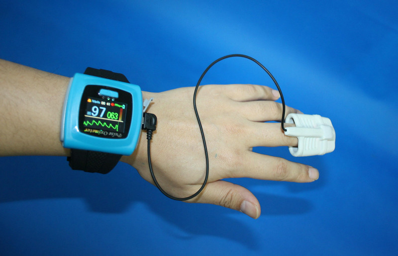 Wireless Personal Wrist Pulse Oximeter / Hand Held Finger Pulse Oximeters