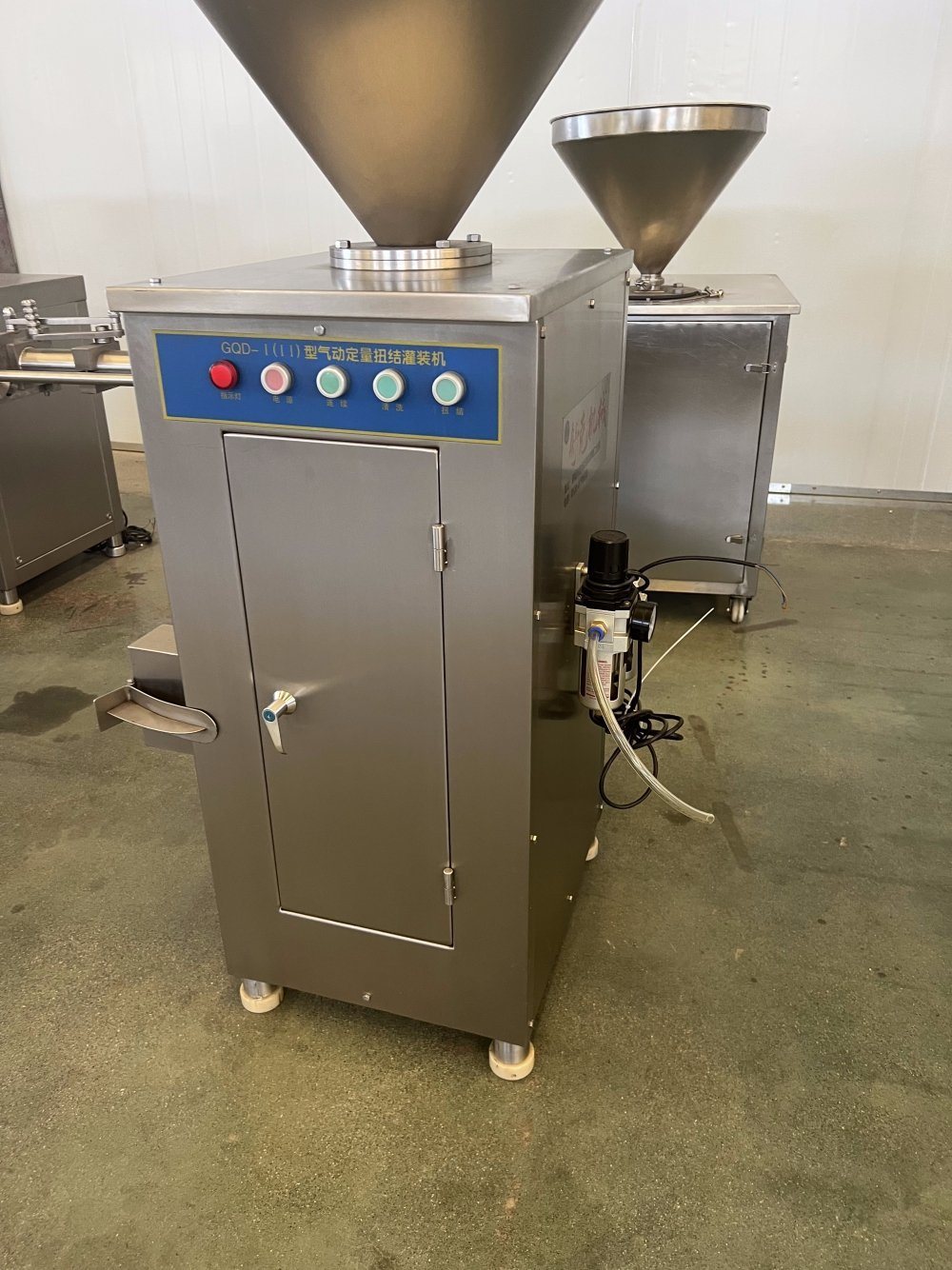 Electric Large Capacity Sausage Making Machine Sausage Production Line